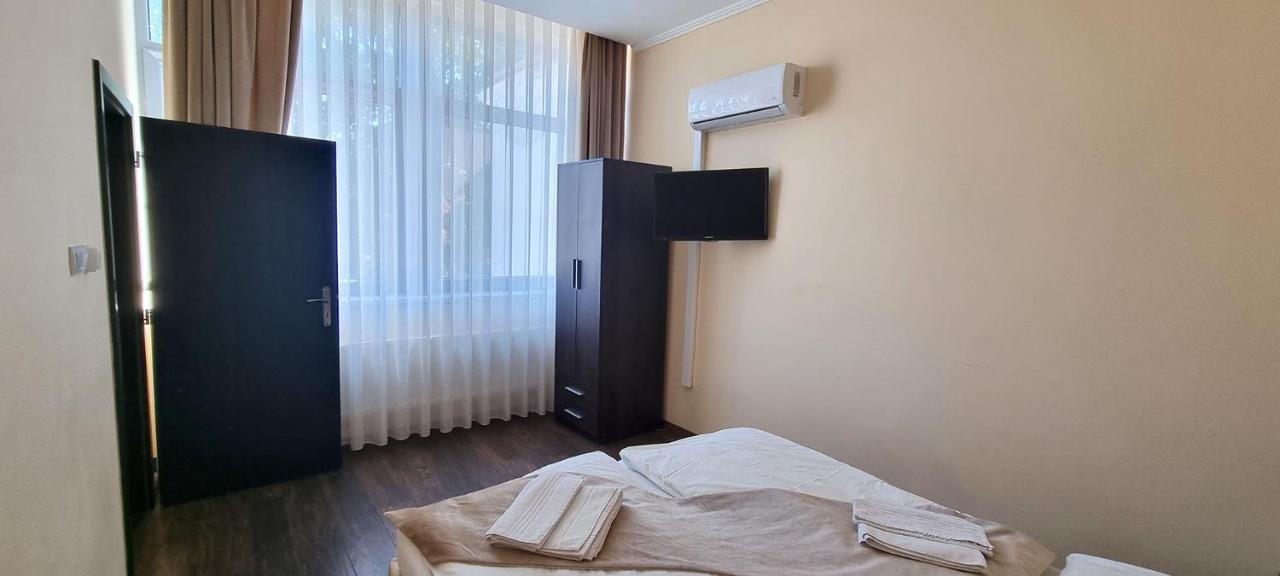 Elite Pension Sturovo Exterior photo